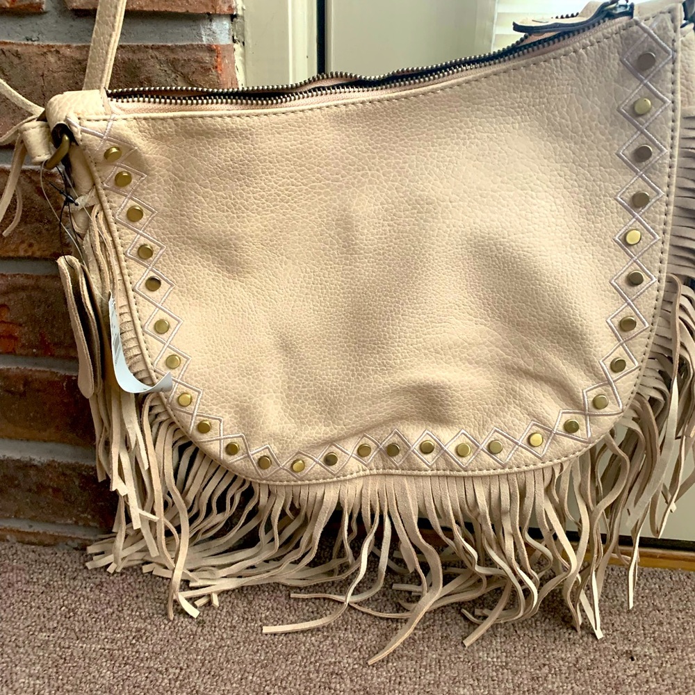 Buckle fringe purse- cream color